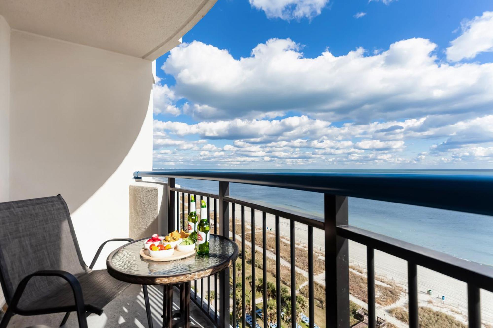 Appartement Oceanfront Bliss, Amazing Views! 1235B à Myrtle Beach Extérieur photo