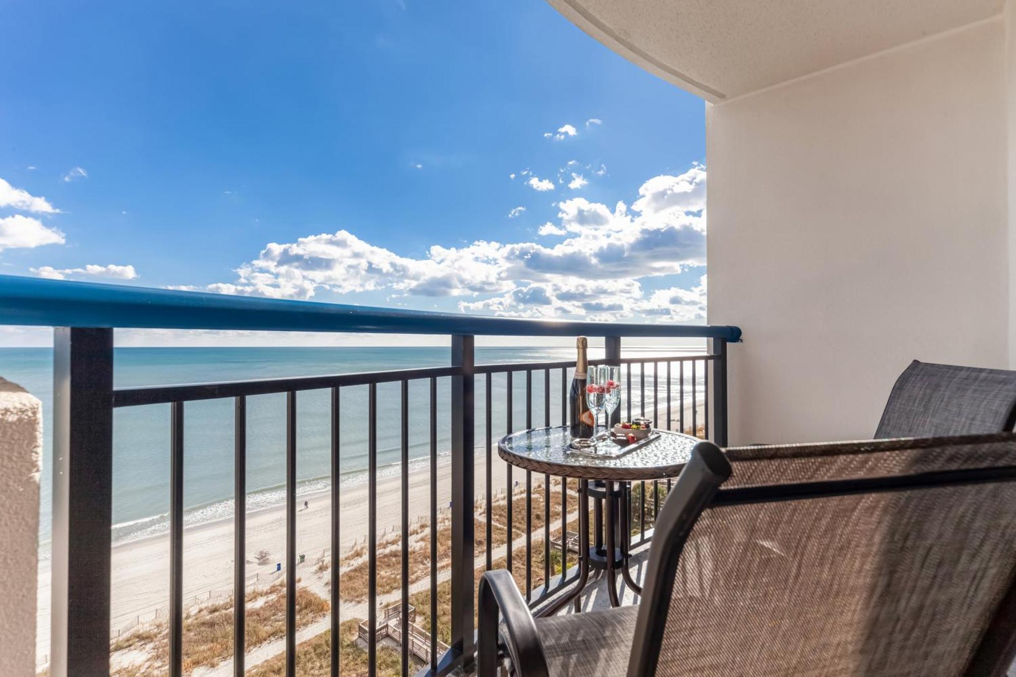 Appartement Oceanfront Bliss, Amazing Views! 1235B à Myrtle Beach Extérieur photo