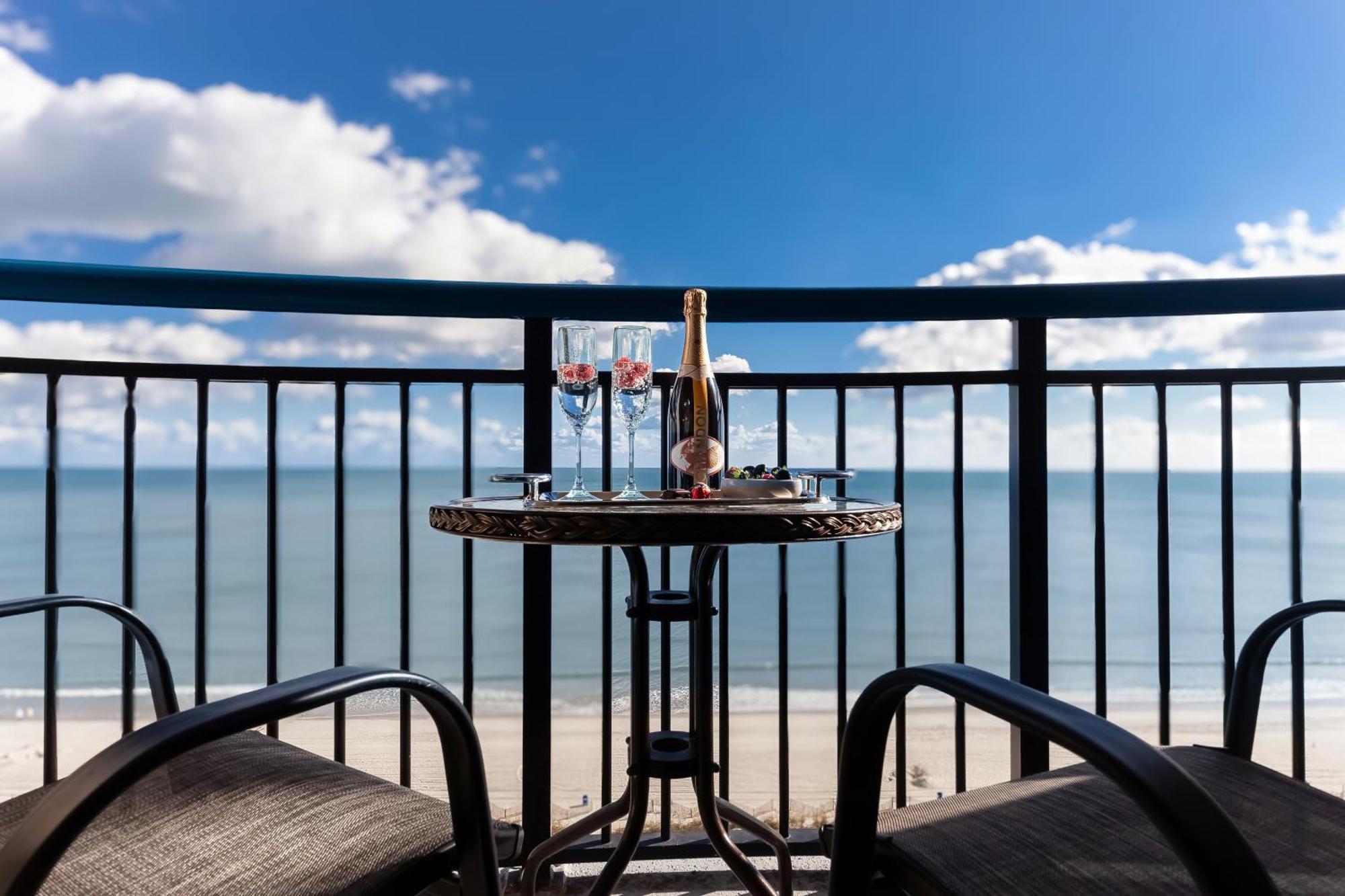 Appartement Oceanfront Bliss, Amazing Views! 1235B à Myrtle Beach Extérieur photo